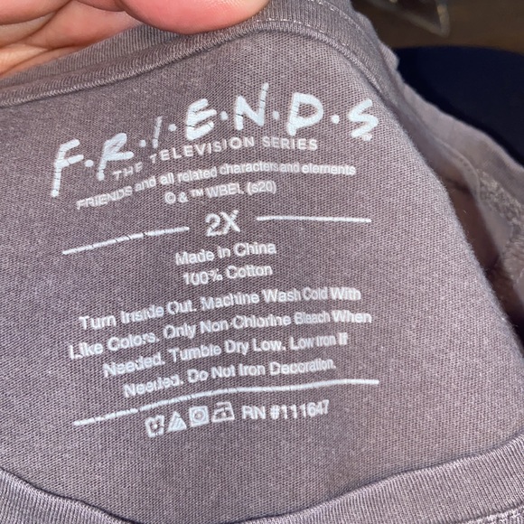 Friends Shirt Sz 2x - Picture 3 of 5